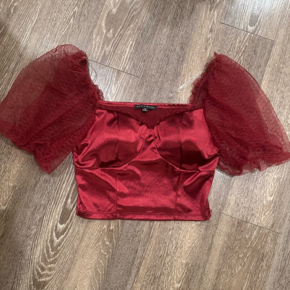 Haute Monde Tops - Haute Monde Scarlet Puff Sleeve cropped Blouse
